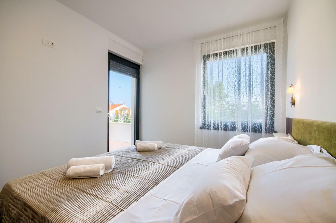 Rooms K&T Sea Side Luxury 普拉 外观 照片